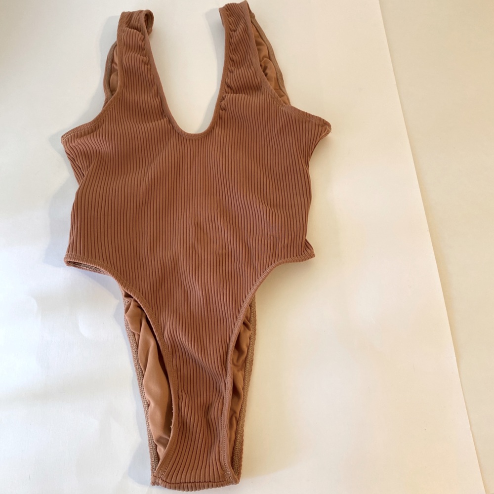 MINIMALE ANIMALE ONE PIECE
